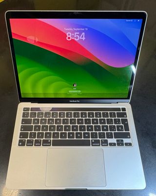 MacBook Pro 13,3" · Chip M1 · 256Gb  · 8GB RAM