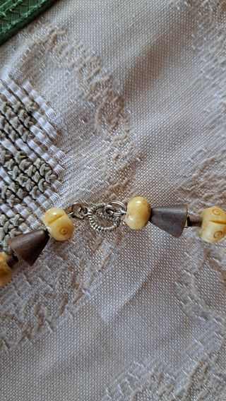 Set collana e bracciale perline legno