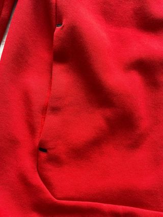 Sudadera Nike Roja. Talla L de niña