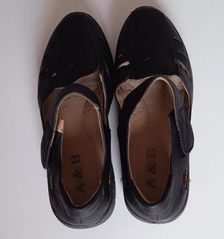 Sandalias A&B Negras