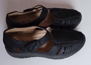 Sandalias A&B Negras