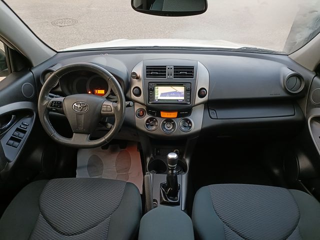 Toyota RAV4 2.2 D-4D, LIMITED EDITION