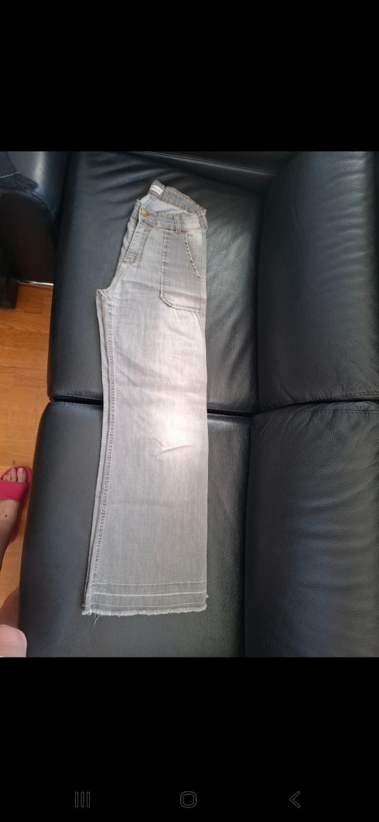 Vaqueros Nicoli Talla 36 Gris Tallan como una 34.