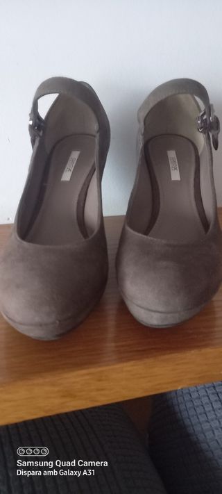 Zapatos de vestir Geox mujer marrones