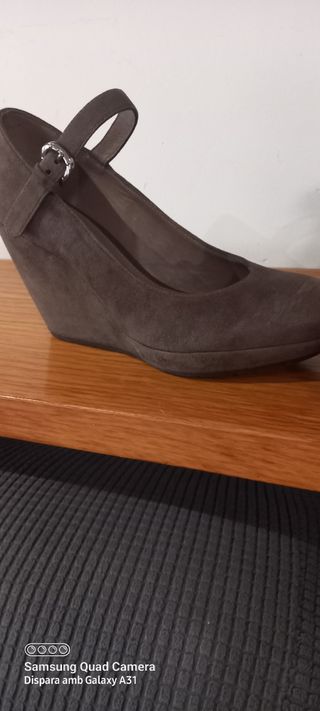 Zapatos de vestir Geox mujer marrones