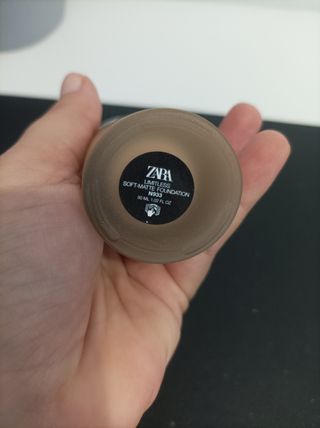 Base de maquillaje Zara 
