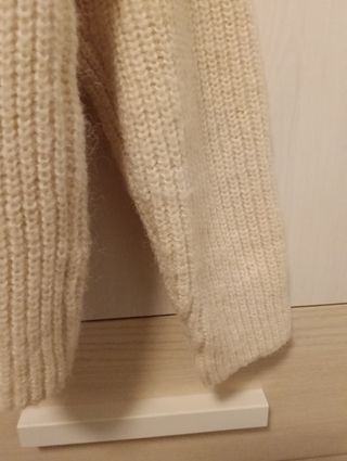 Jersey  beige con bolsillos