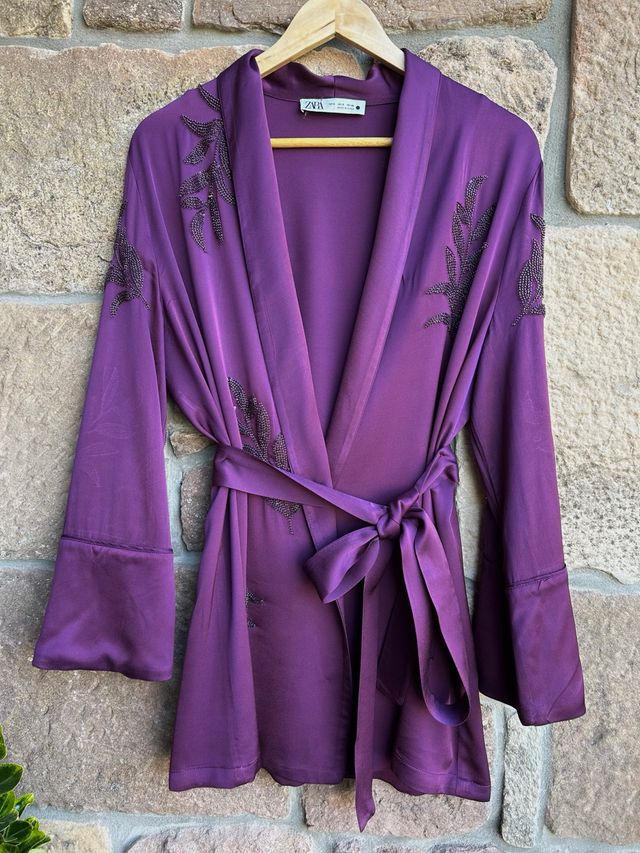 Kimono Zara Morado con Pedrería -  Talla S
