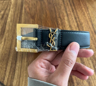 Cinturón Saint Laurent Negro Hebilla Dorada