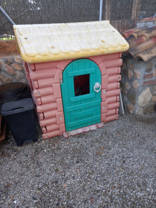 Casita de jardín infantil