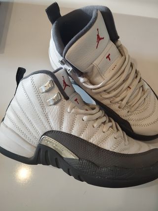 Zapatillas Jordan Blancas y Grises