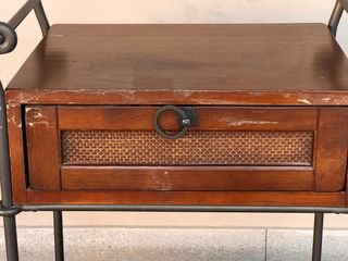 Comodino legno e ferro con cassetto