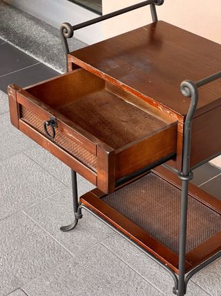 Comodino legno e ferro con cassetto