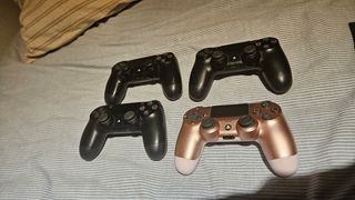 PS4 Pro+60 juegos+ 3 Mandos+Disco 4 tera +pantalla