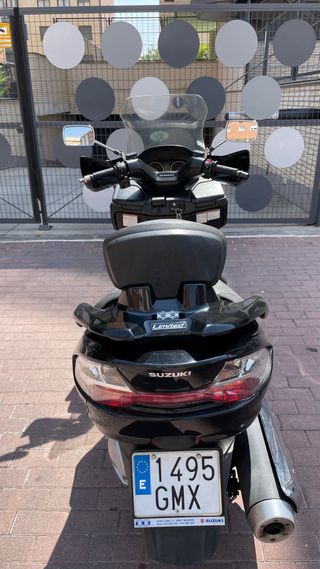 Suzuki Burgman 400 - 2009