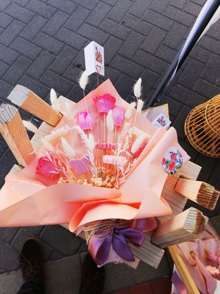 Varios artículos de regalo originales