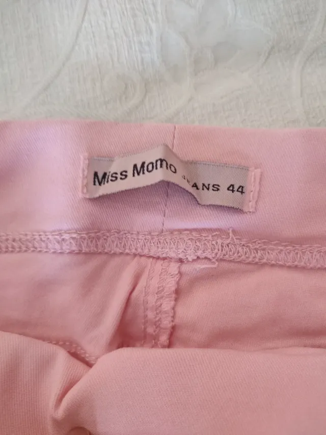 3 Sudaderas Blancas y Negras más pantalon