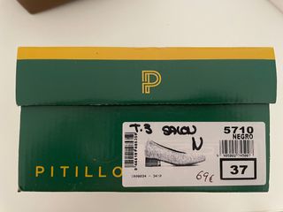 Zapatos Pitillos grises