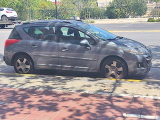 Peugeot 207 2011