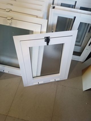 Ventanas de aluminio blanco tres medidas diferente