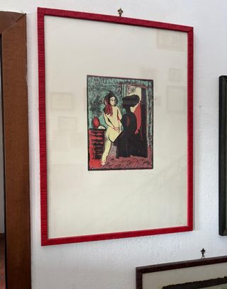 Quadro con cornice rossa