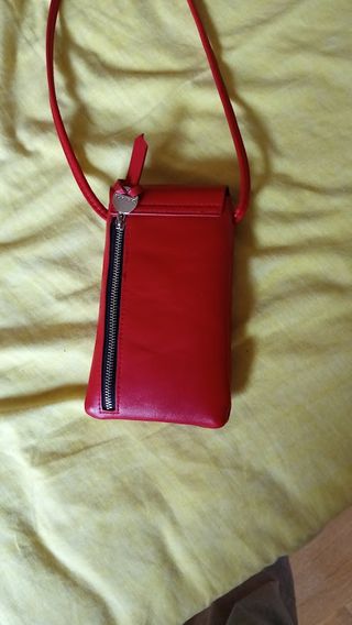 Bolso móvil bandolera rojo