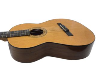 E619201-0 Guitarra Clasica Admira Paloma