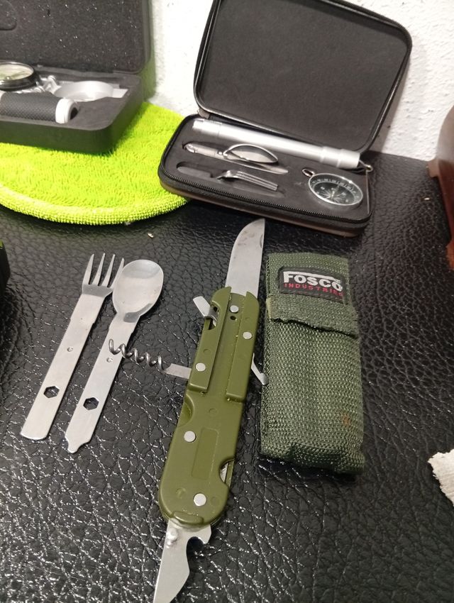 Kit de Camping Multifuncional