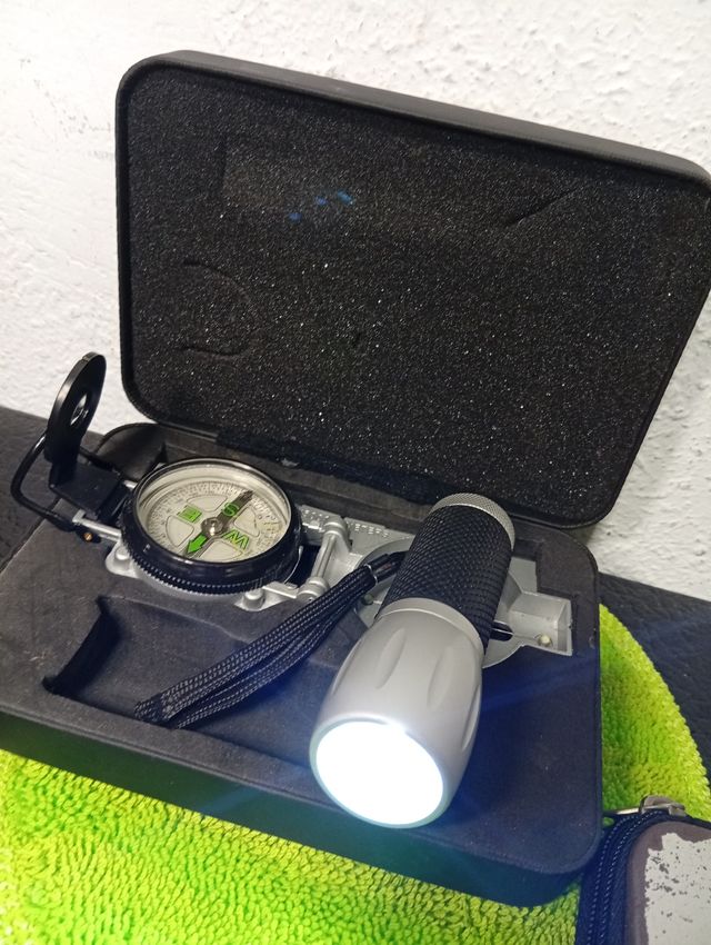 Kit de Camping Multifuncional