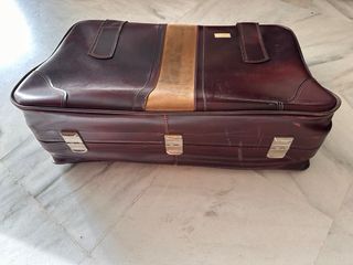 Maleta vintage de cuero