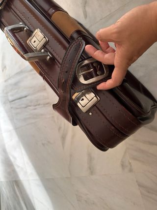 Maleta vintage de cuero