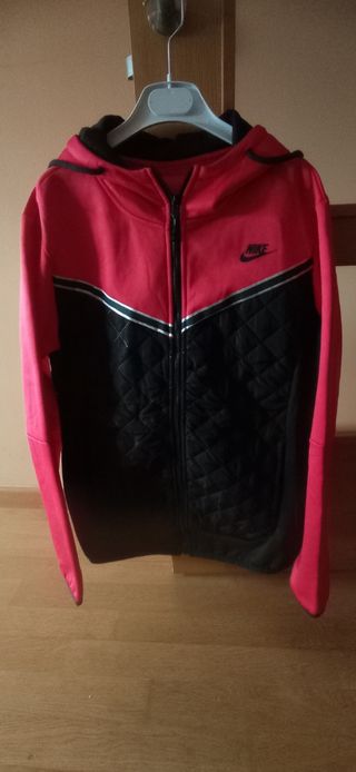 Chándal: sudadera y pantalón