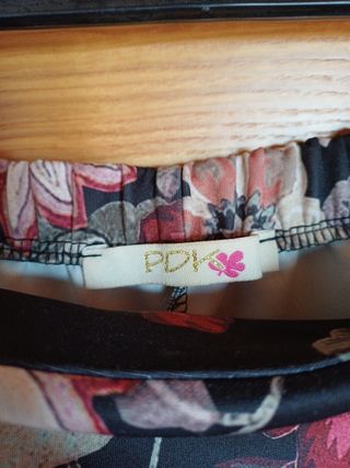 Vestito floreale nero