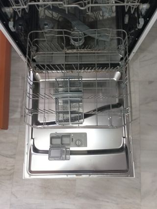 Lavavajillas blanco