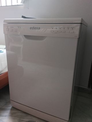 Lavavajillas blanco