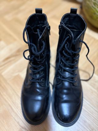 Botas de mujer negras poco uso