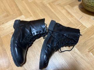 Botas de mujer negras poco uso