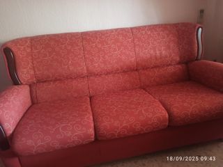 Sofá 3 plazas y 2 butacones. Precio Negociable