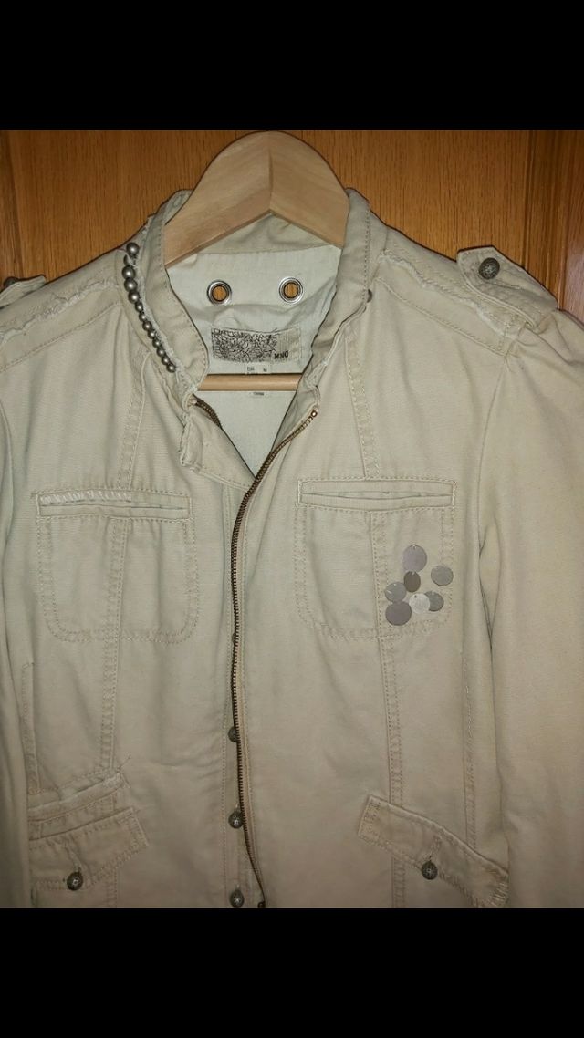 Chaqueta MNG Beige Talla M
