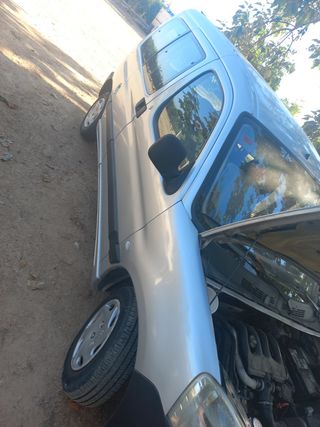 Peugeot Partner 2004