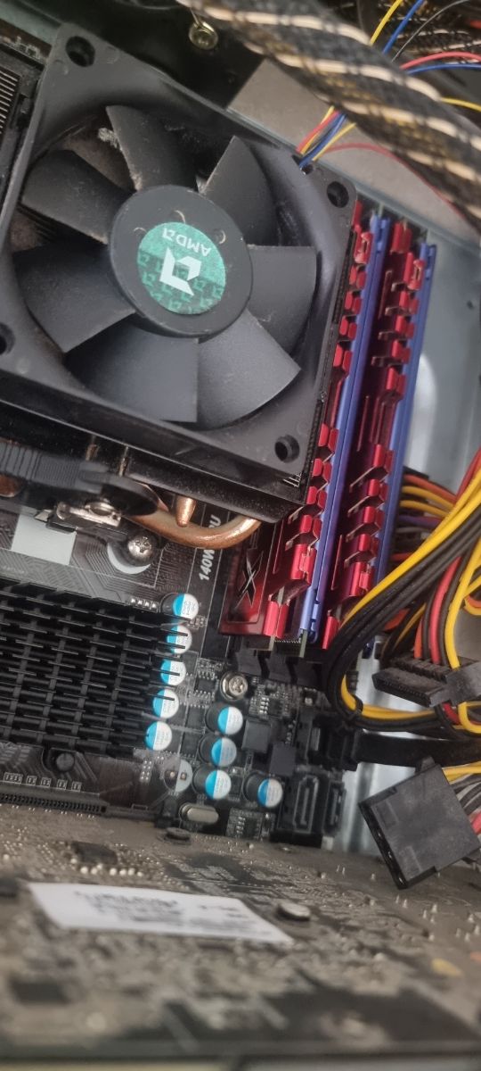 Ordenador Gaming Tacens