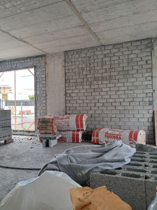 Soy albañil autónomo hago todo tipos de reformas