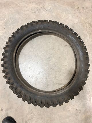Lote 10 Neumáticos Motocross 120/90-19 100€ 