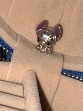 Charm Pandora Stitch Plata y Morado