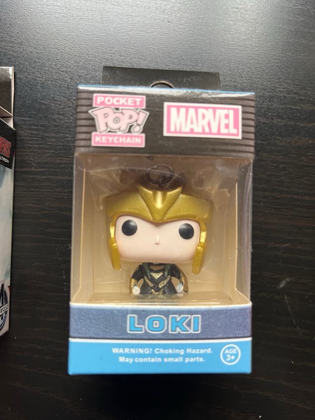 Llaveros Funko Pop Marvel Capitán América y Loki
