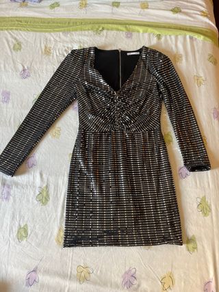 Vestido fiesta lentejuelas negro y plata
