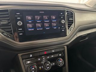 Volkswagen T-Roc Sport 1.5 TSI DSG 