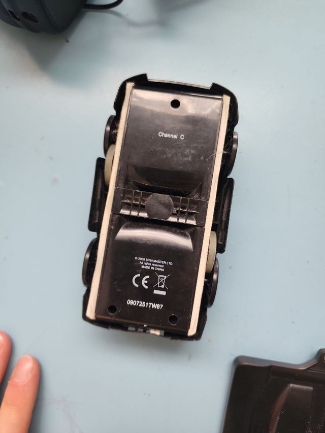 Air hogs wall crawlers