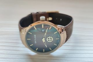 RELOJ SKYLINE COMO NUEVO 