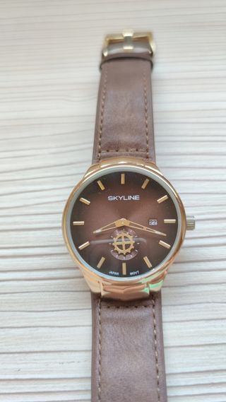 RELOJ SKYLINE COMO NUEVO 
